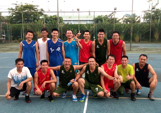 海南区域公司与三亚市发改革委开展篮球友谊赛